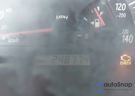 2004 Toyota Camry Xle V6 z USA, uszkodzony, nr VIN 4T1BF30K14U568083